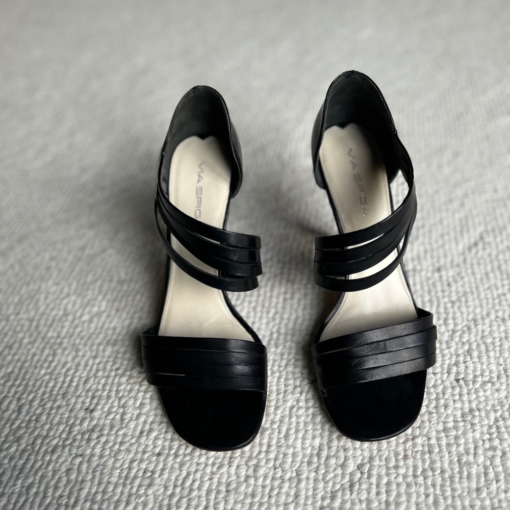 VIA SPIGA BLACK STRAPPY LEATHER STILETTO SANDALS 7.5M